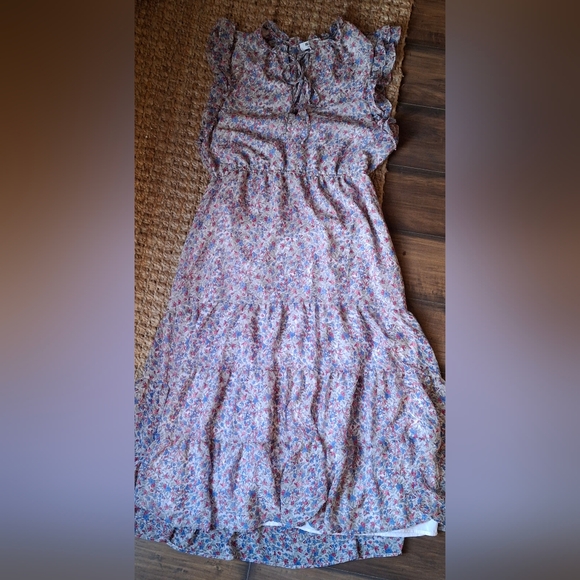 BB Dakota by Steve Madden Dresses & Skirts - BB Dakota by Steve madden floral dress